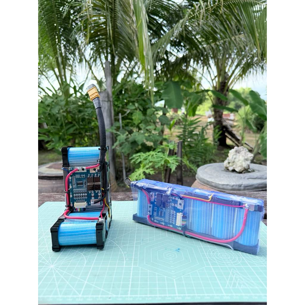 แบตเตอรี่ LiFePO4 32700 6000mAh แบตลิเธียมฟอสเฟต สำหรับลำโพงบลูทูธ DIY วงจร BMS 6S 20A หัวต่อ XT60