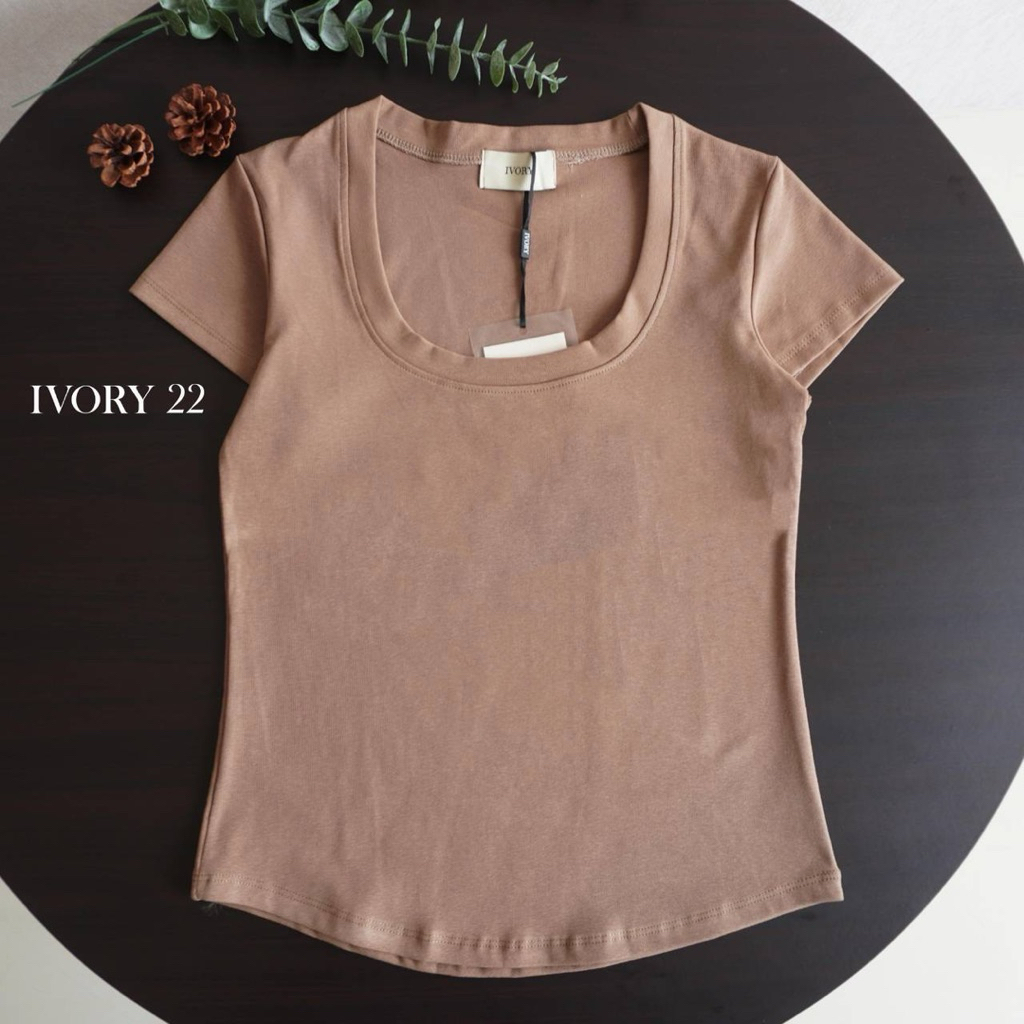 22 NEW เสื้อผ้ายูนิโคล่ แขนสั้นคอยูชายตรง ลุคน่ารัก เกาหลี เกาใจ น่ารักมากๆ งานสวยแมชท์ง่าย