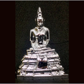 พระเงินพระทอง เนื้อพลาสติกชุบเงา