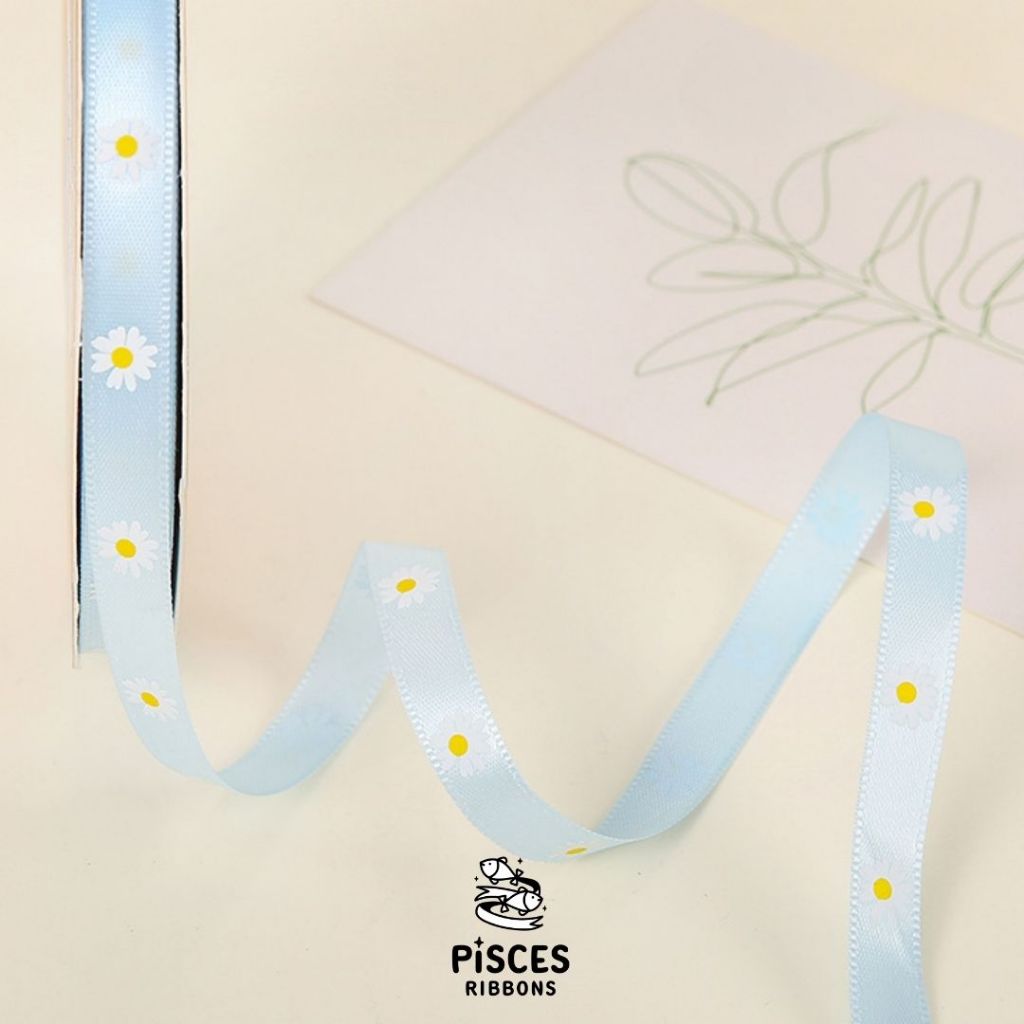 1 ม้วน【50 หลา】 * Petite Daisy Ribbon – ริบบิ้นลายดอกเดซี่ 1 cm. สำหรับผูกของขวัญ [RBR-0041] ราคา ถูกที่สุด ดีลบีเคเค แกลเลอรีภาพที่ 9