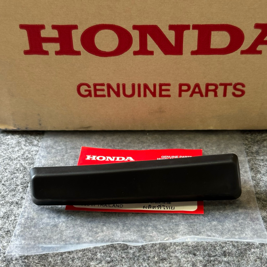 แท้ศูนย์ 💯% ยางกันกระแทก ฝากระโปรงหลัง Civic FK 16-20