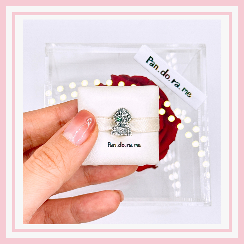 [พร้อมส่ง สินค้าแท้ 💯] Game of Thrones The Iron Throne Charm