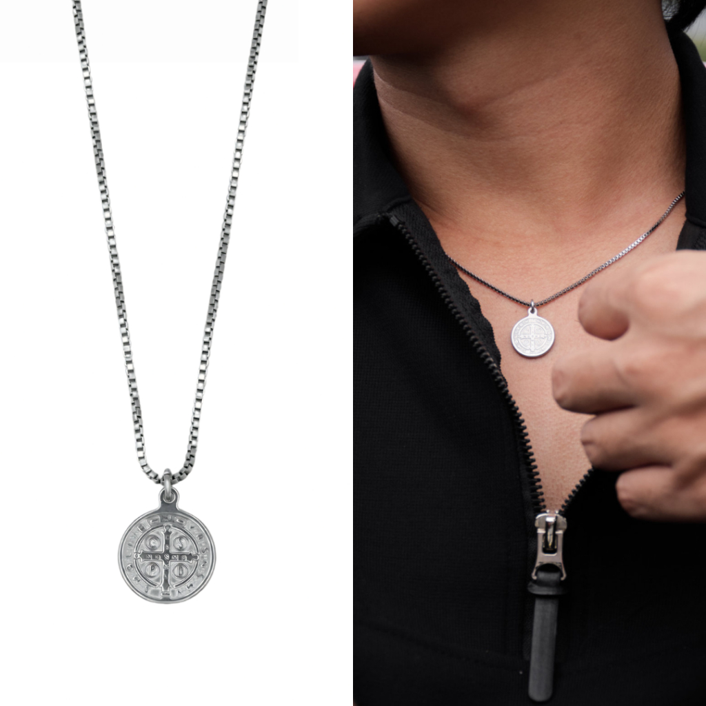 MLS | Catholic สร้อยคอสแตนเลสห้อยจี้ลายโบสถ์คาทอลิก