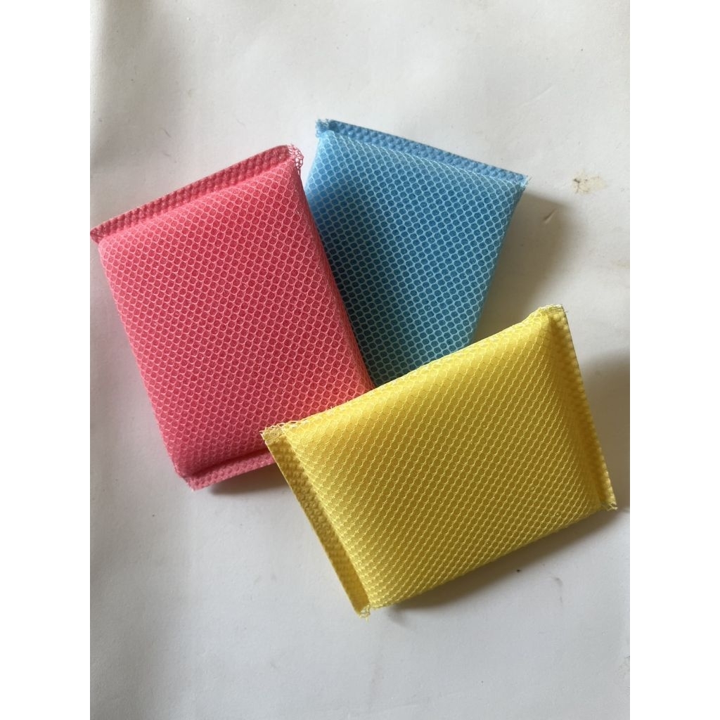 ฟองน้ำล้างจาน หนานุ่ม สีสด ใช้งานคุ้มค่า (4 ชิ้น/แพ็ค)

