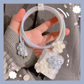 เคสชาร์จ 3Dดอกไม้ สำหรับ iPhone PD 18/20W ฝาปิดป้องกันการชาร์จแบบใสพร้อมปลอกชาร์จ ฝาครอบป้องกันสายข้อมูล