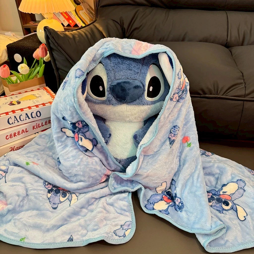 ส่งจากไทย💙ตุ๊กตาผ้าห่ม Stitch หมอนผ้าห่ม สติช ผ้าคลุม ขนนุ่มนิ่ม ของขวัญ ตุ๊กตาน่ารัก พร็อบแต่งห้อง 57014