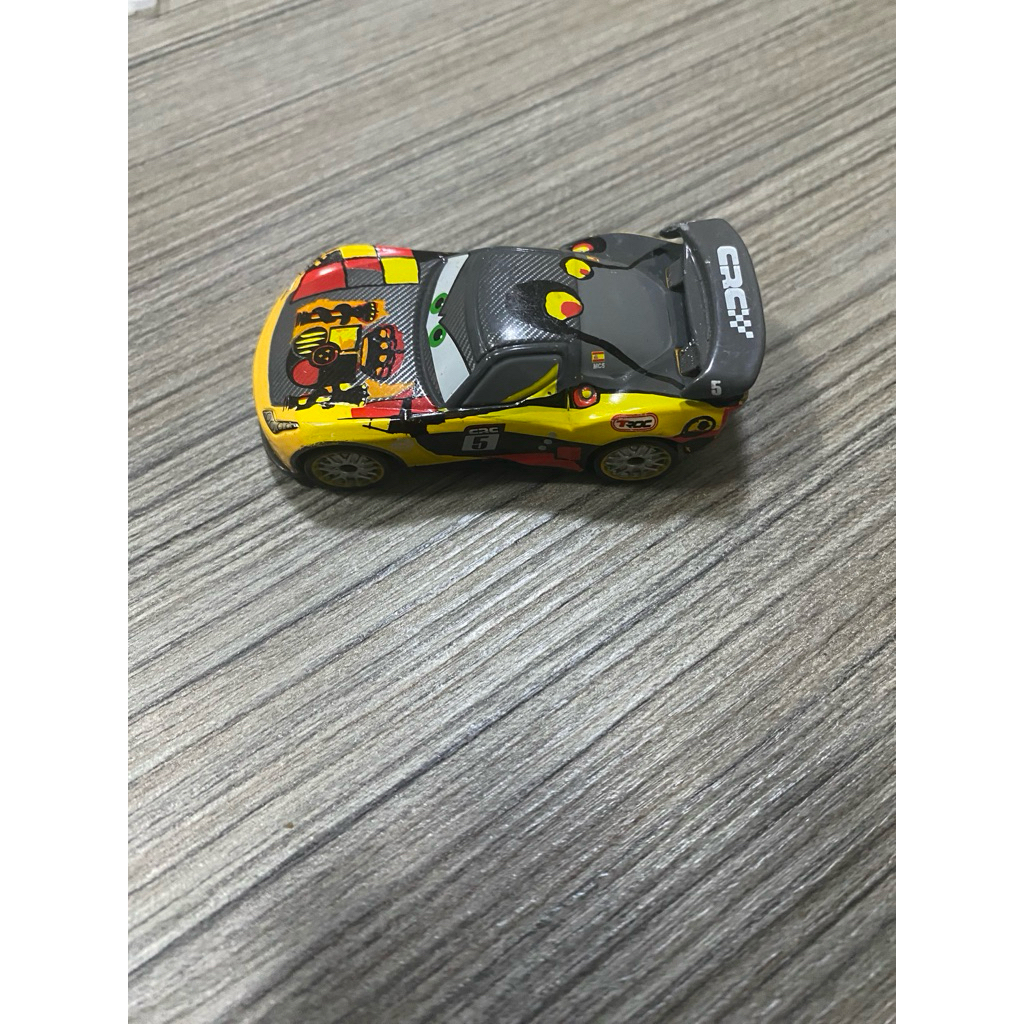Disney Pixar Cars 2 Cars-Miguel Camino