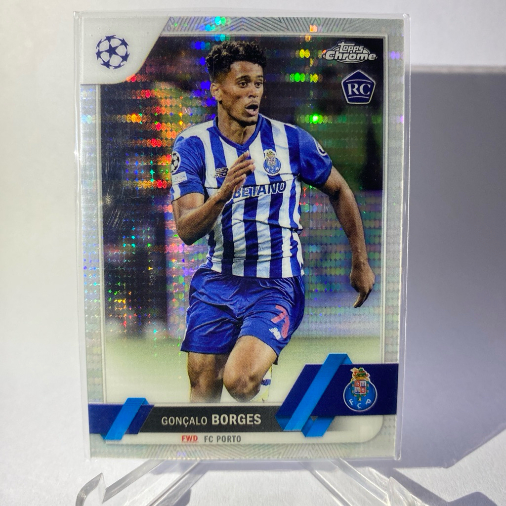 การ์ดนักฟุตบอลสำหรับสะสม GONCALO BORGES, RC, PORTO, TOPPS CHROME 2023