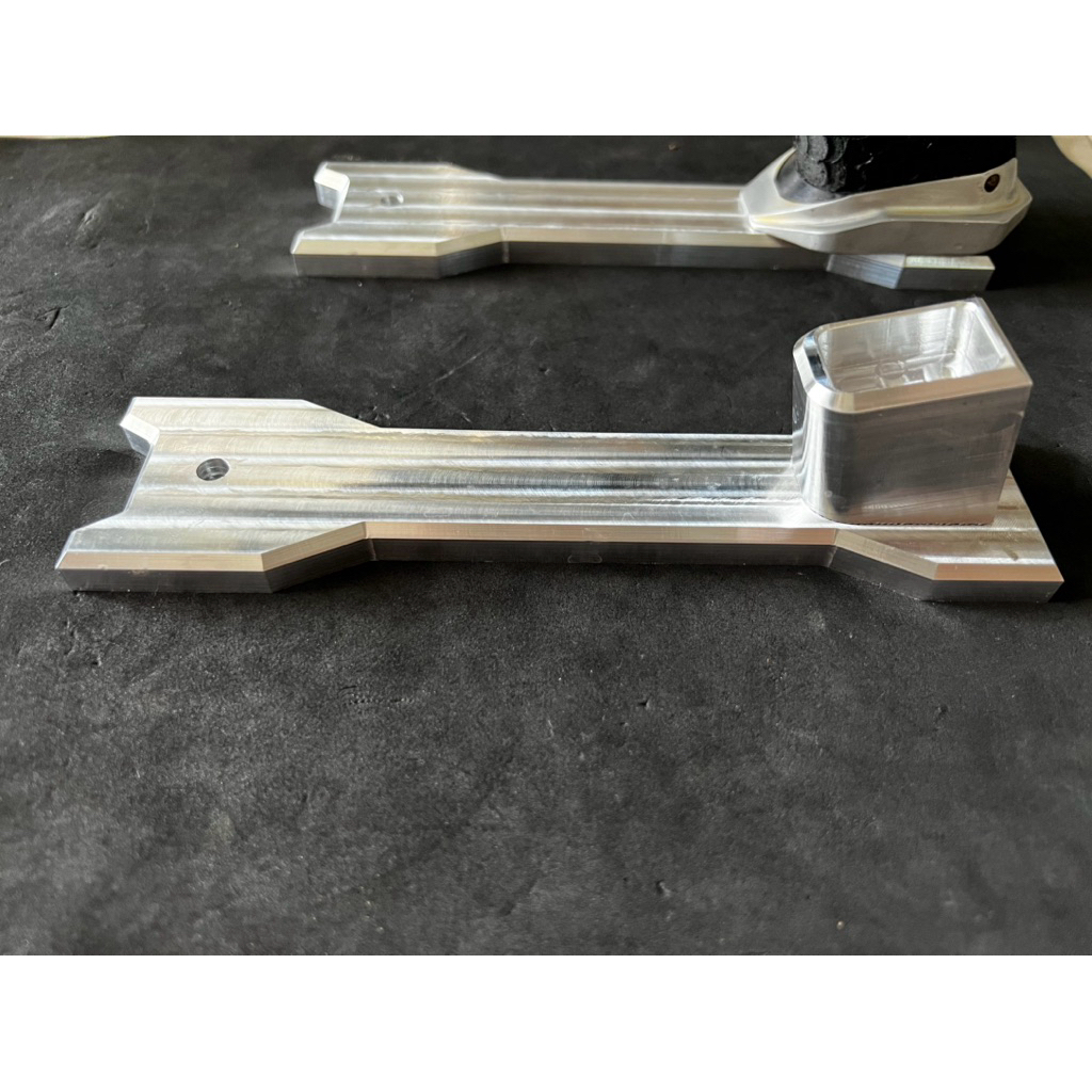 เเท่นวาง hicapa  6061 cnc