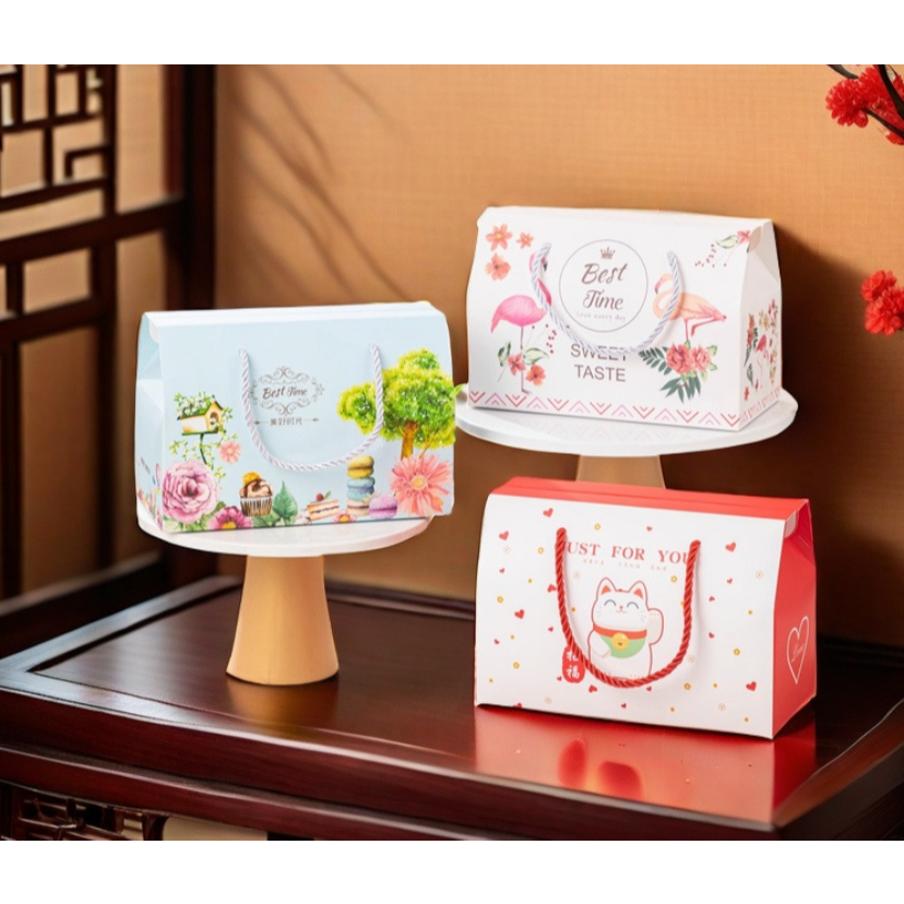 ถุงของขวัญ  ใส่ของรับไหว้ เเจกของปีใหม่ การเริ่มต้นใหม่ มีหลายลายให้เลือก