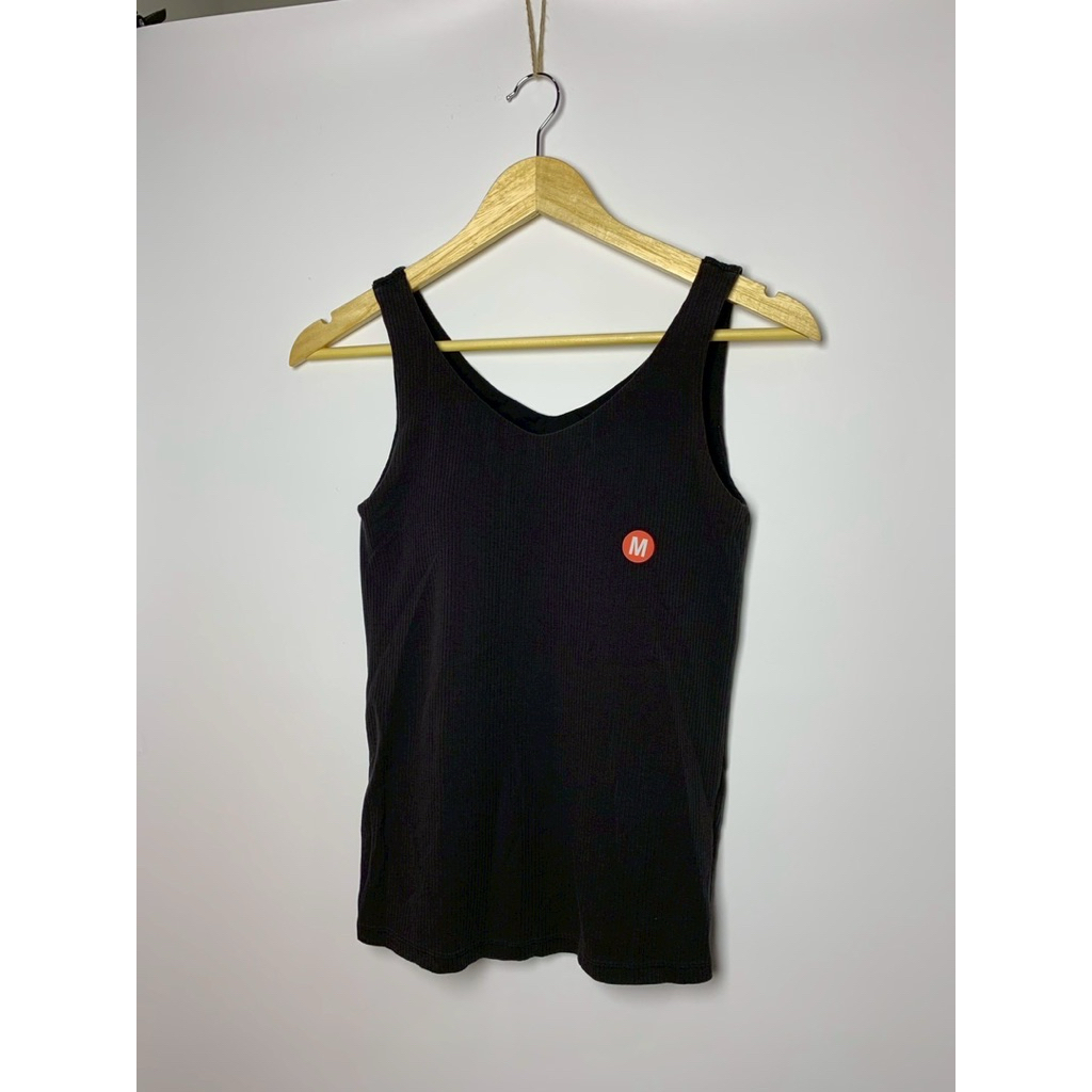กล้ามผ้าร่องคอวีสีดำ Uniqlo Airism Bratop ไซส์ M (สีดรอปเล็กน้อย)