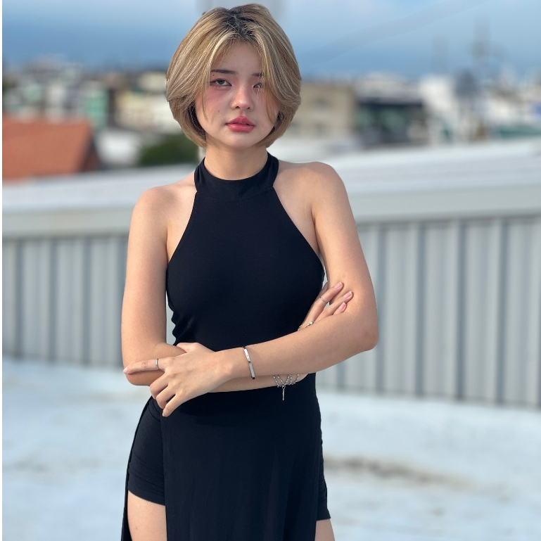 warm_wears - Prissy Dress - ww01 พริสซี่ เดรส รุ่นคล้องคอ แหวกยาวสูงถึงเอว 1 ชุดได้ 2 ชิ้น