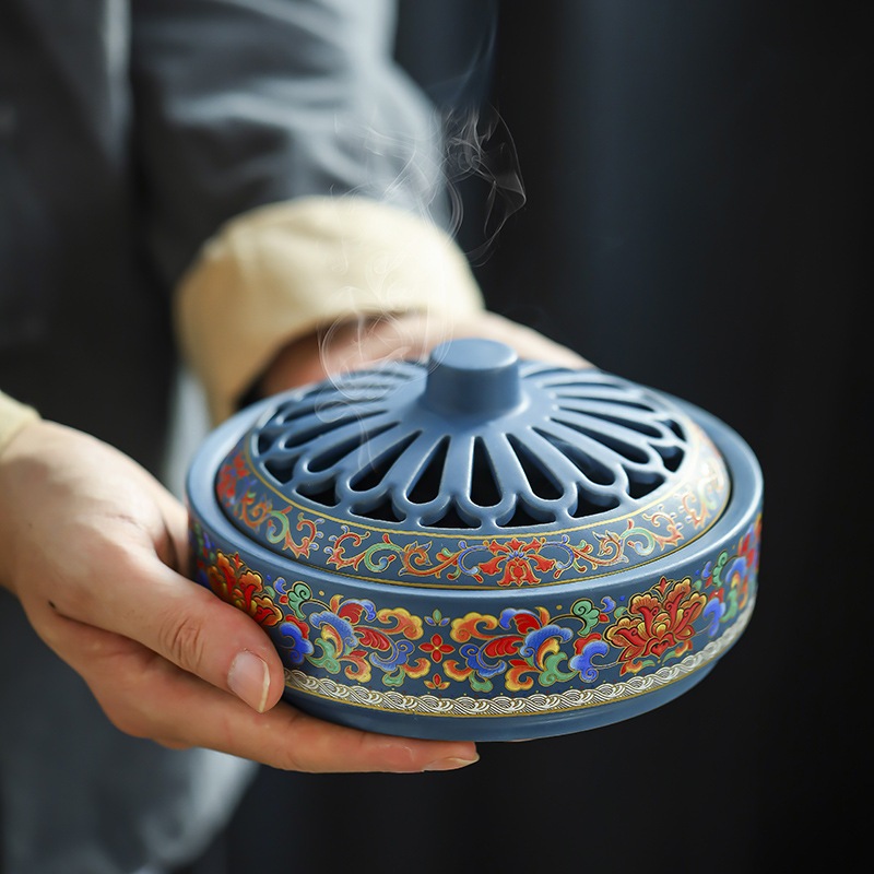 กระถางธูปกำยาน เซรามิก ลายดอกไม้มงคลสีสันสวยงาม สัญลักษณ์ความสงบ และความเคารพต่อสิ่งที่บูชา - รูปที่ 2