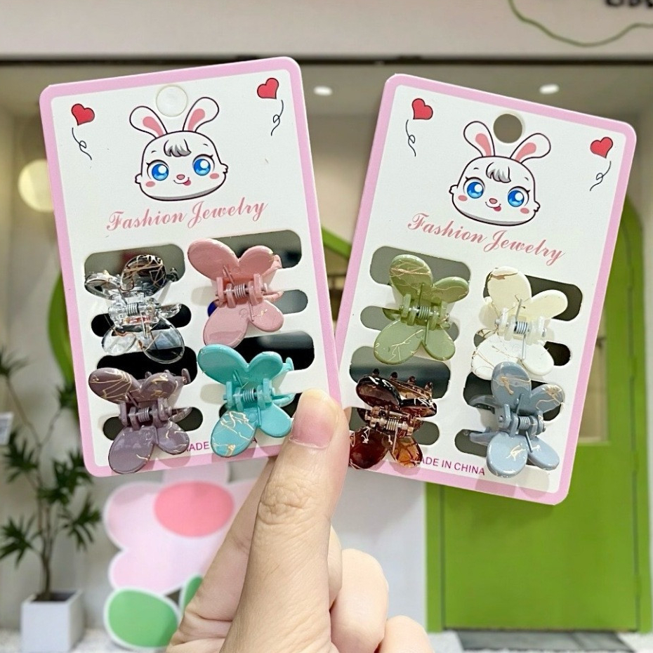 สุ่มสี 1แพ็ค 4ชิ้น กิ๊บติดผม ลายผีเสื้อ สไตล์ใหม่ น่ารักๆ เหมาะกับเด็ก สําหรับผู้หญิง