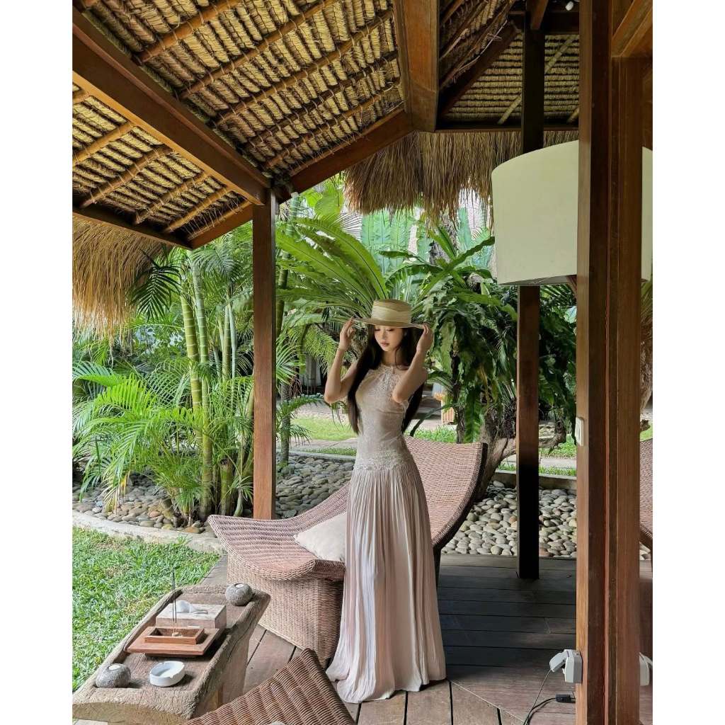 Mogwany พรี Darin Lace Dress ทรงสวย ใส่เที่ยว ใส่ออกงาน น่ารักมาก