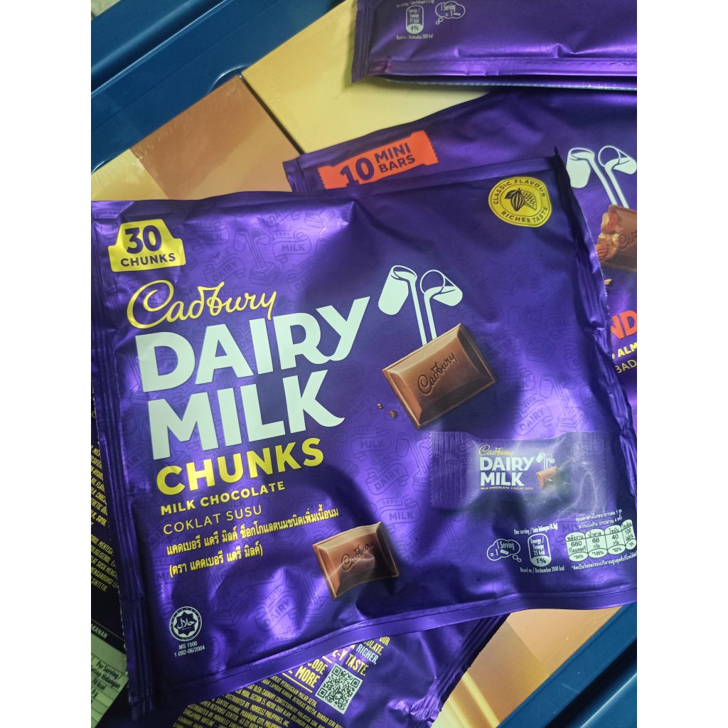 Daily milk chocolate