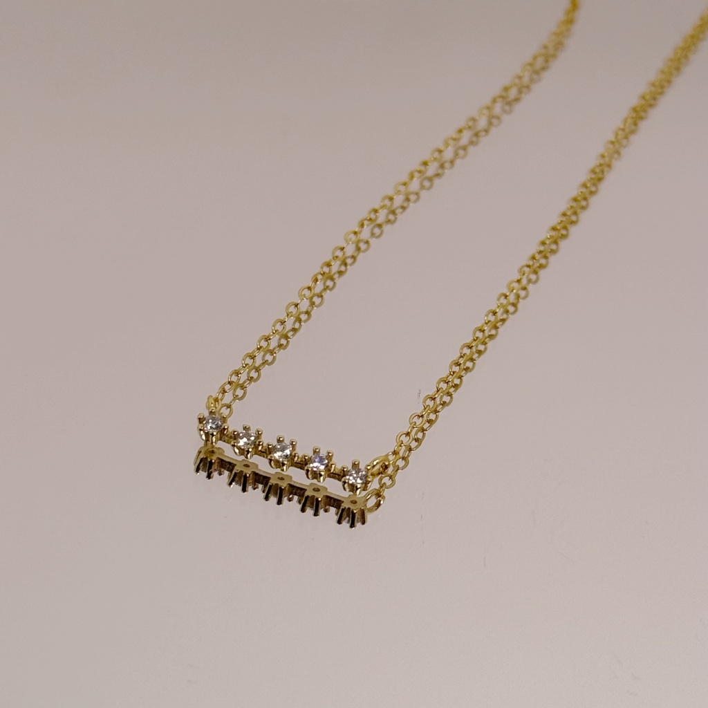 Kioora สร้อยคอประดับเพชรเรียง สร้อยคอประดับเพชรหลายเม็ด เงินแท้ 925 สร้อยคอ E01