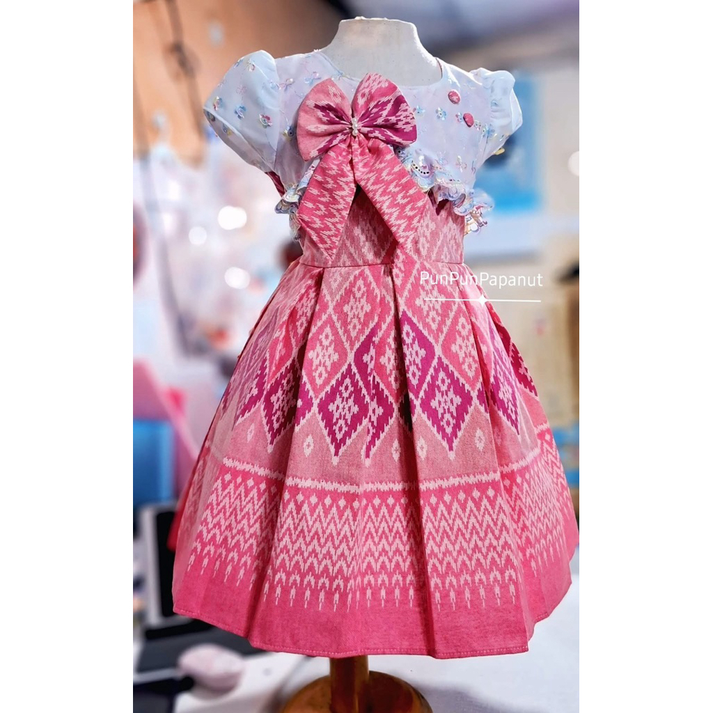 เดรสอกลูกไม้ปักรุ้ง แบบใหม่ล่าสุด คุณหนูคุณจัยสุดๆ - รูปที่ 5