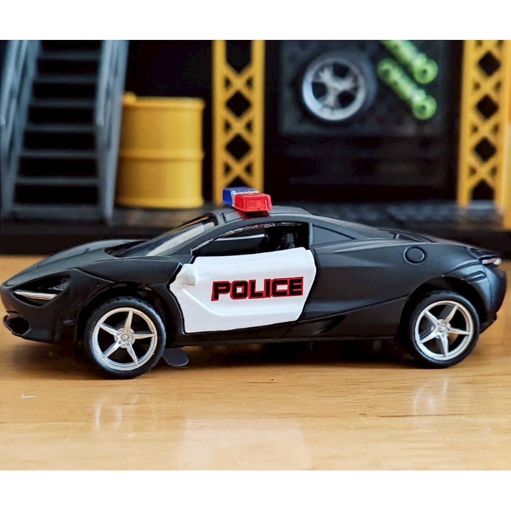 โมเดลรถเหล็ก รถ ตำรวจ รวมแบบ  police เปิดประตูได้ มีลาน มีเสียง มีไฟ ไม่มีกล่อง รถสปอร์ต sport - รูปที่ 3
