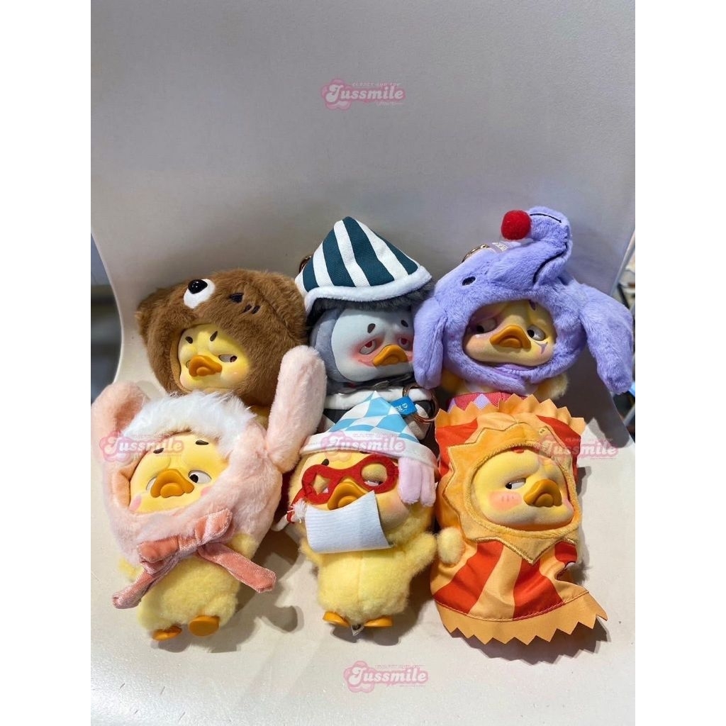 UPSETDUCK CRAZY CIRCUS DUCK V.4 พวงกุญแจเป็ด v4