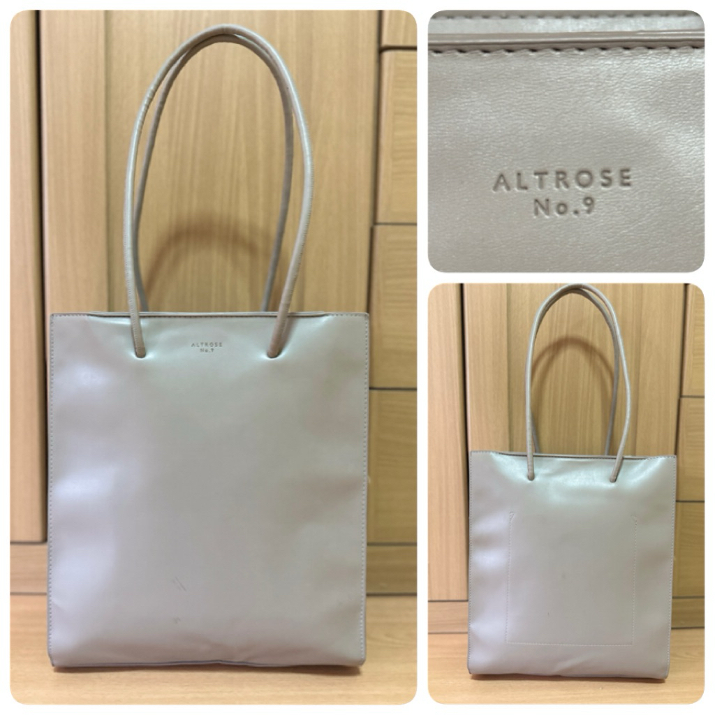 ส่งต่อ กระเป๋า ALTROSE NO.9 ขนาด 11 x 12” *มีรอยเปื้อนนิดหน่อยตามรูปค่ะ