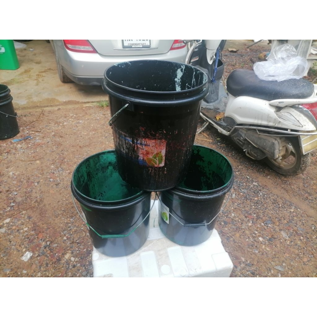 ถังดำ20ลิตรเเบบไม่ล้าง ราคาถูก ส่งฟรี  หูเหล็ก