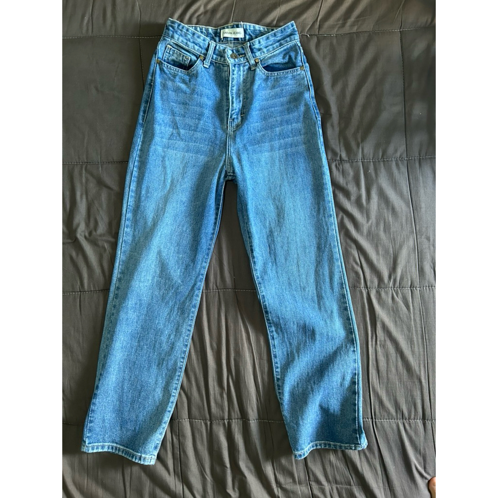 (มือสอง)กางเกงยีนส์ทรงกระบอก เอวสูง ป้าย saran