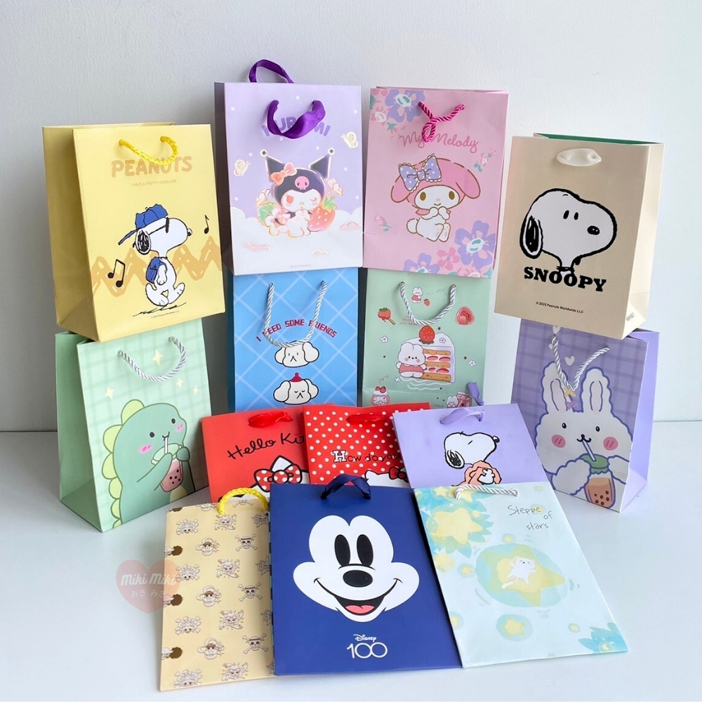 ถุงกระดาษแฟนซี ลายน่ารัก การ์ตูน ถุงช้อปปิ้ง ถุงของขวัญของขวัญ ถุงกระดาษ พร้อมหูหิ้ว เหมาะใส่ของขวัญ 19.5 x 14.5 x 8 cm