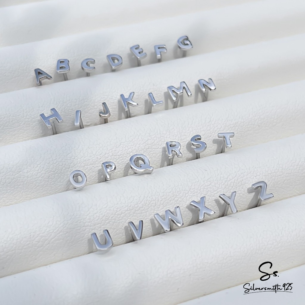 Alphabet Earrings l ต่างหู ABC ต่างหูตัวอักษร เงินแท้ 92.5% ชุบทองคำขาว 1 ข้าง