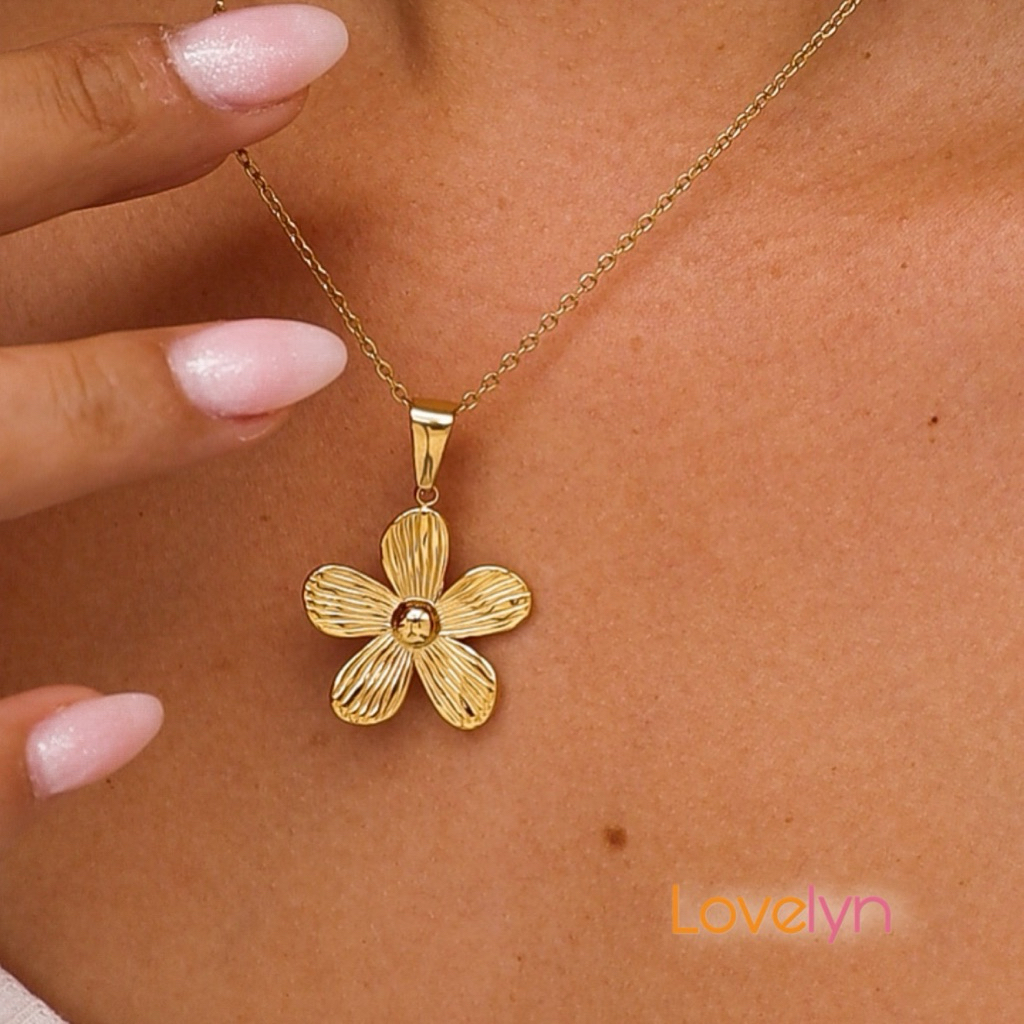 N72✨Lovelyn สร้อยคอสแตนเลส จี้ดอกไม้ stainless steel