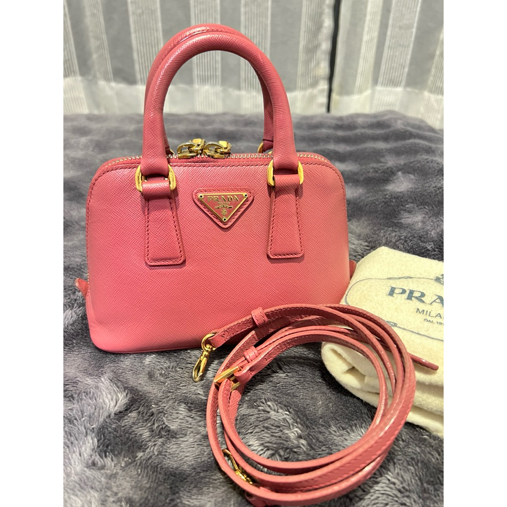 Used prada alma mini saffiano pink แท้ 💯%