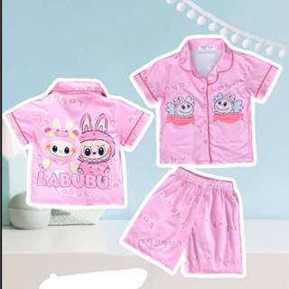 พร้อมส่งชุดนอนเด็กแขนสั้นขาสั้น คอปก กระดุม ผ้าคอตตอนผสมฝ้าย…
