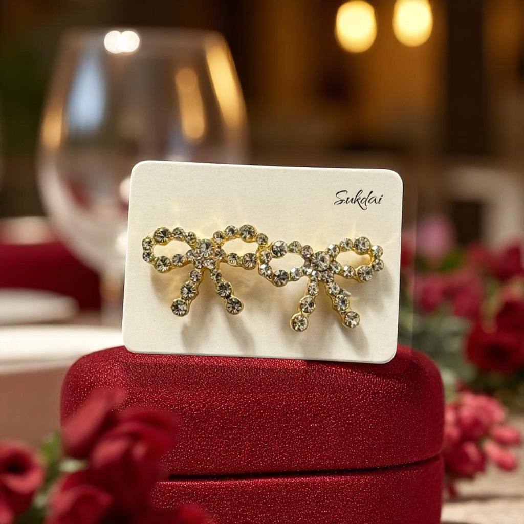 [ส่งฟรี] SUKDAI ต่างหูโบว์ ประดับเพชร sk1