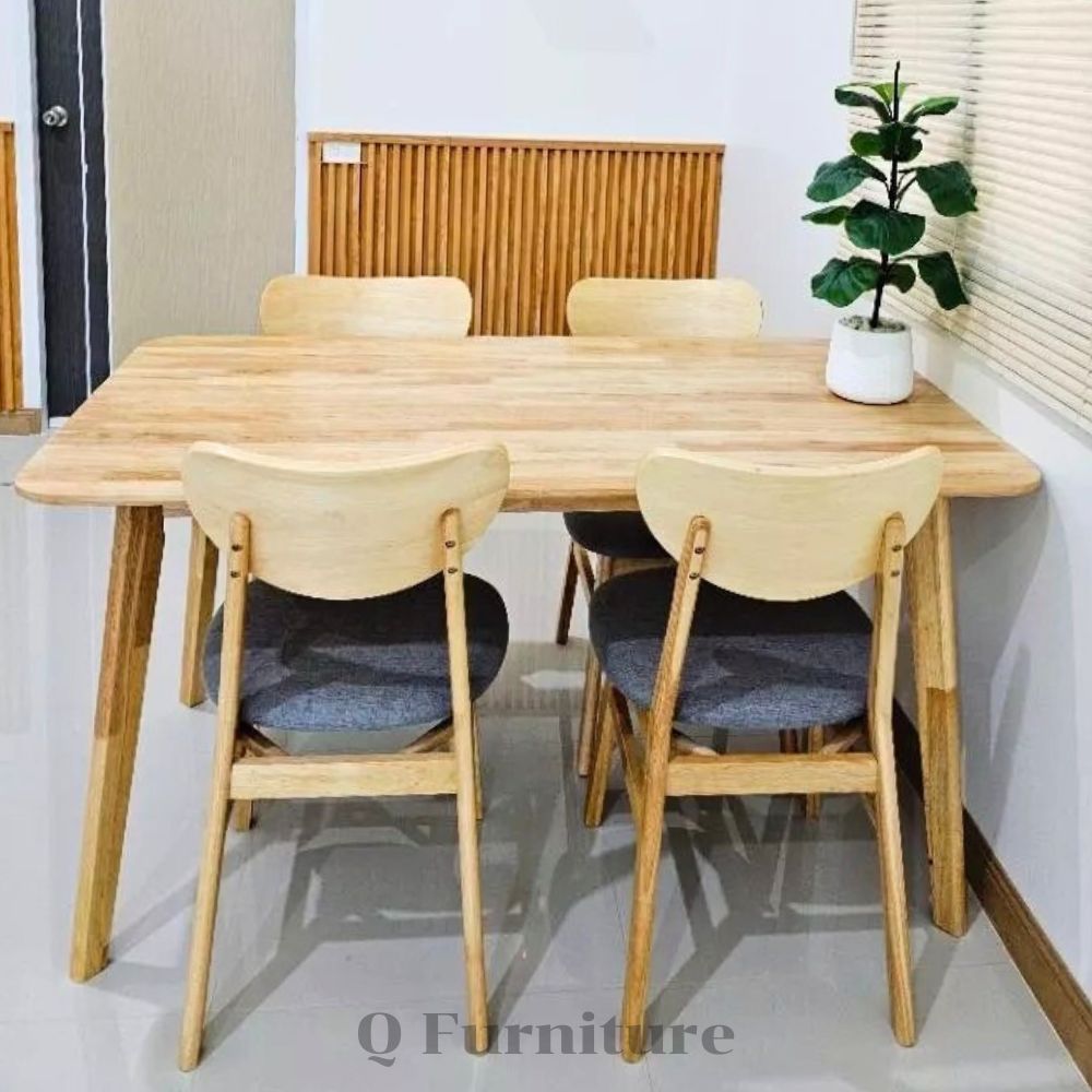 Q. Furniture ชุดโต๊ะรับประทานอาหารไม้ยางพารา 4 ที่นั่ง ขนาดโต๊ะ 120-140 CM.รายละเอียดมีแจ้งในคำอธิบาย