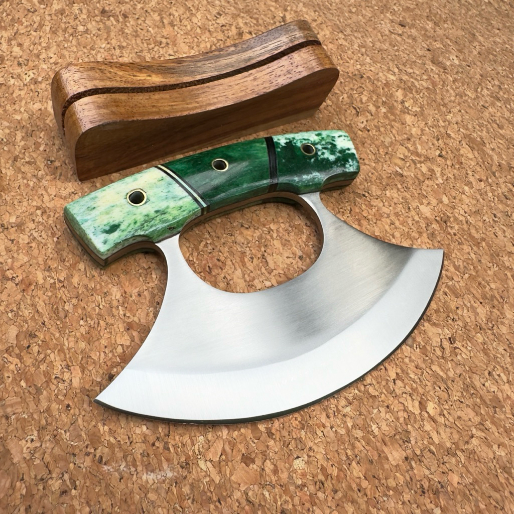 มีด มีดครัวอูลู (ULU)จากใบมีดเหล็ก 440 c ด้ามกระดูกอูฐ เหล็ก 440 c เป็น High carbon stainless steel 