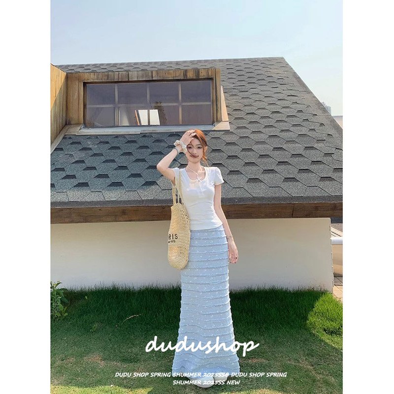 สไตล์เกาหลี กระโปรงทรงเอ กระโปรงยาวลายดอกไม้สีฟ้า กระโปรงผู้หญิง 2025 ฤดูร้อนใหม่ กระโปรงทรงหางปลา กระโปรงยาว