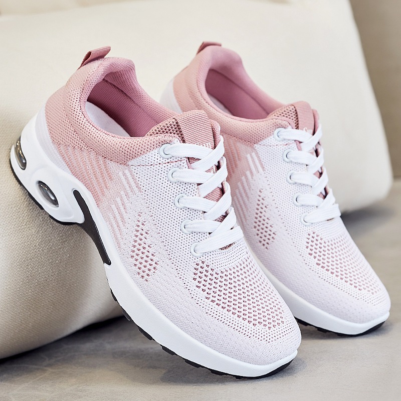 Hotshoes รองเท้าออกกำลังกายผู้หญิง รองเท้าเบาหวิว ระบายอากาศได้ดี ใส่เดินทั้งวันไม่หนักเท้า เท้าเย็นสบาย 99%