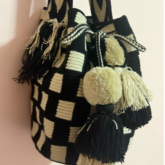 กระเป๋าวายู || wayuu bag ไหมโคลัมเบียถักมือ