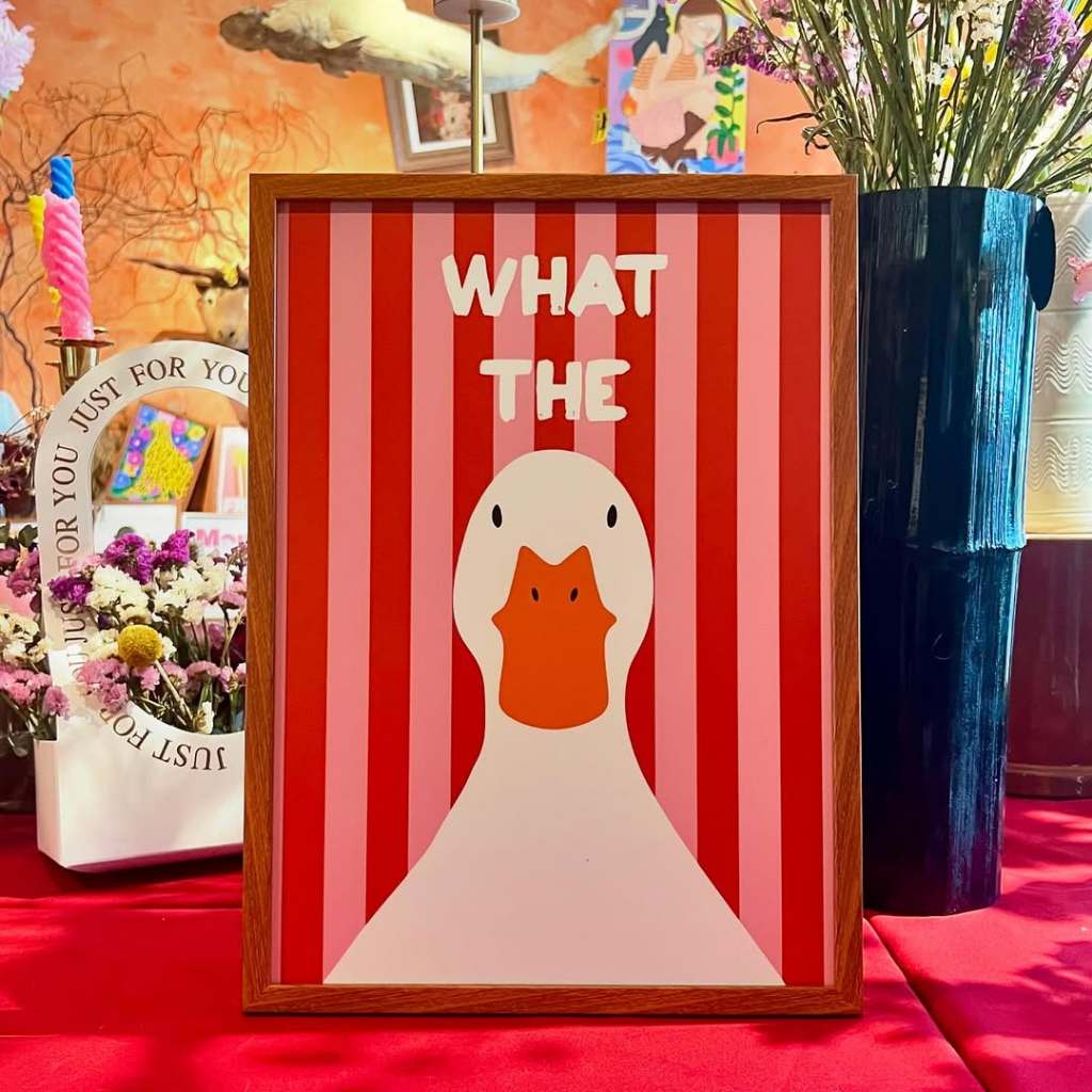 กรอบรูป WHAT THE DUCK | Art Print ลายเป็ดสุดกวน ตกแต่งร้าน/ห้อง/คาเฟ่ ของขวัญเก๋ๆ