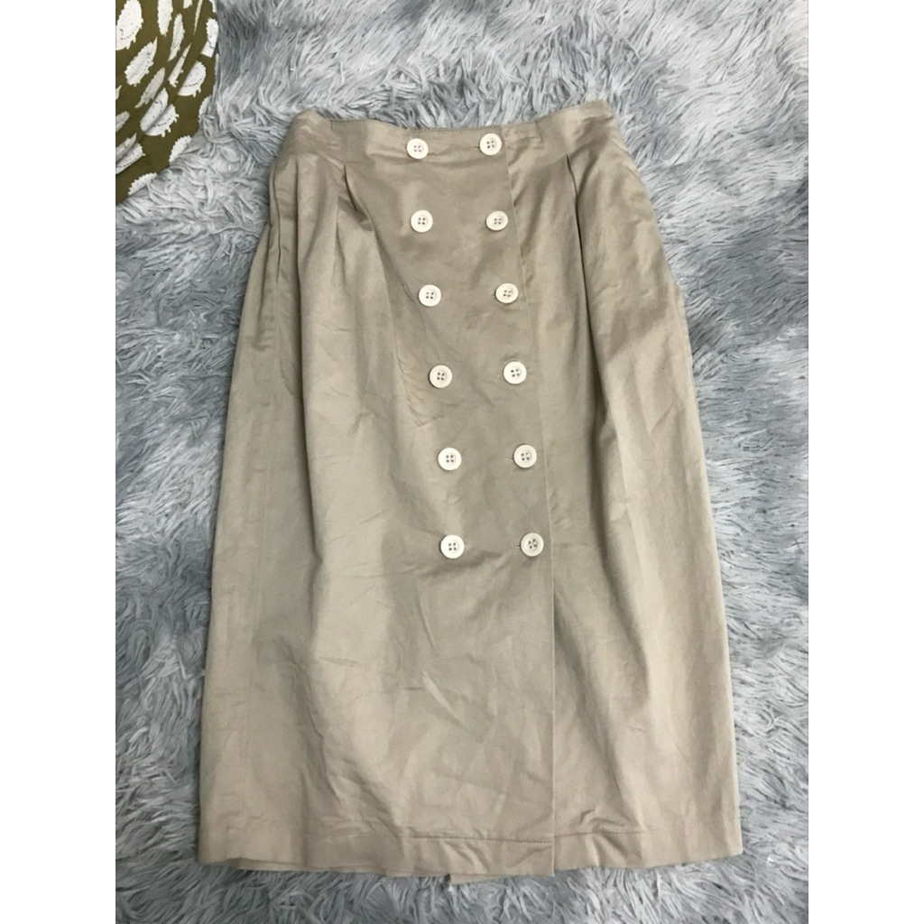 กระโปรงทรง old money