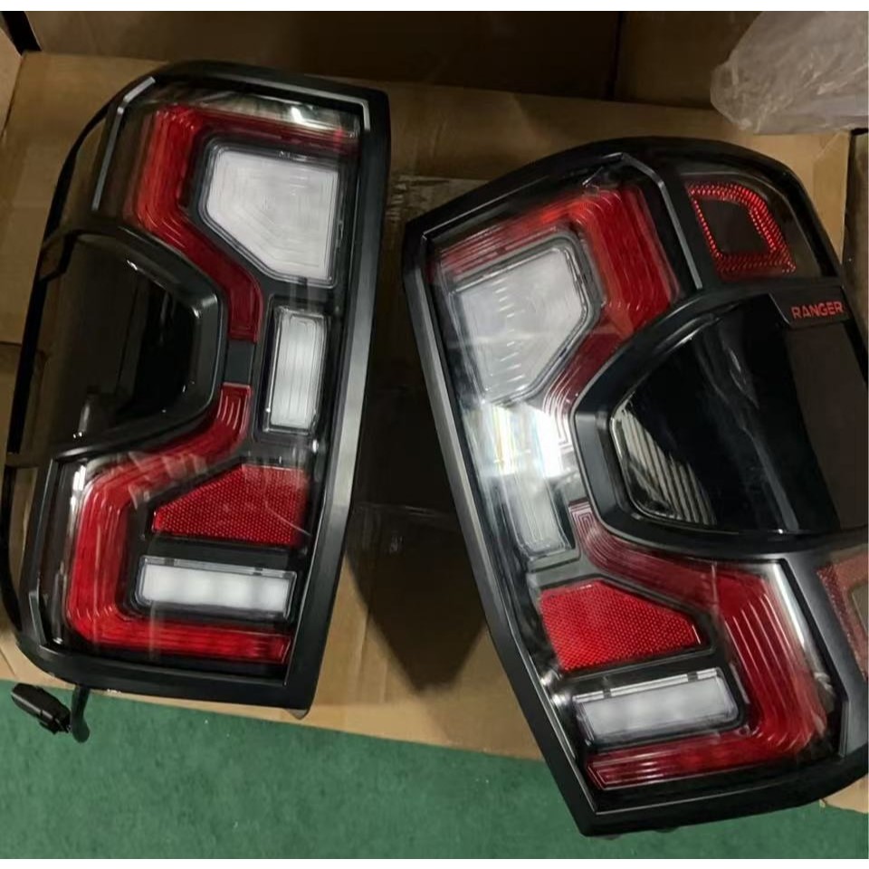 ไฟท้าย ranger 2022 Next GEN ล่าสุด ลายตัวTop เดิมๆ ตัวXL XLT F sport Wildtrack ตรงรุ่นไม่ต้องแปลงโฉม(งานตำหนิ)