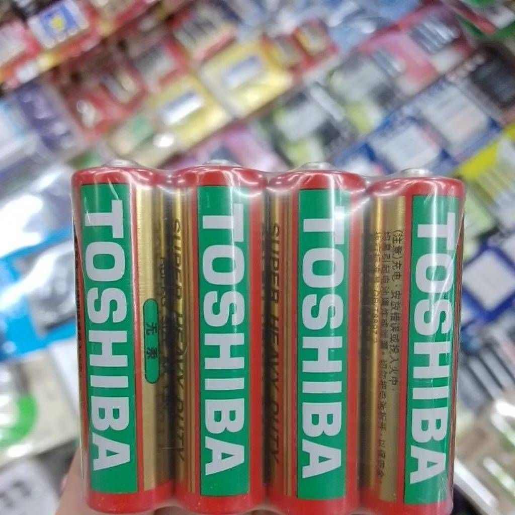 ถ่าน Toshiba Size AA  1.5V จำนวน 4ก้อน Super  Heavy Duty (R6PKG) ของใหม่ ของแท้