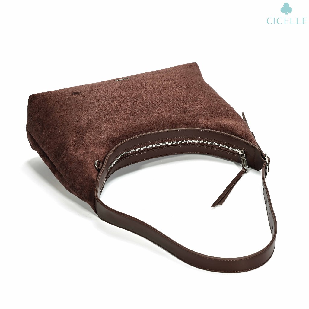 #9946🤎Chu Chu bagหนังกลับ🤎กระเป๋าแบรนด์ CICELLE (ซี-เซล) กระเป๋าสะพายไหล่ - รูปที่ 5
