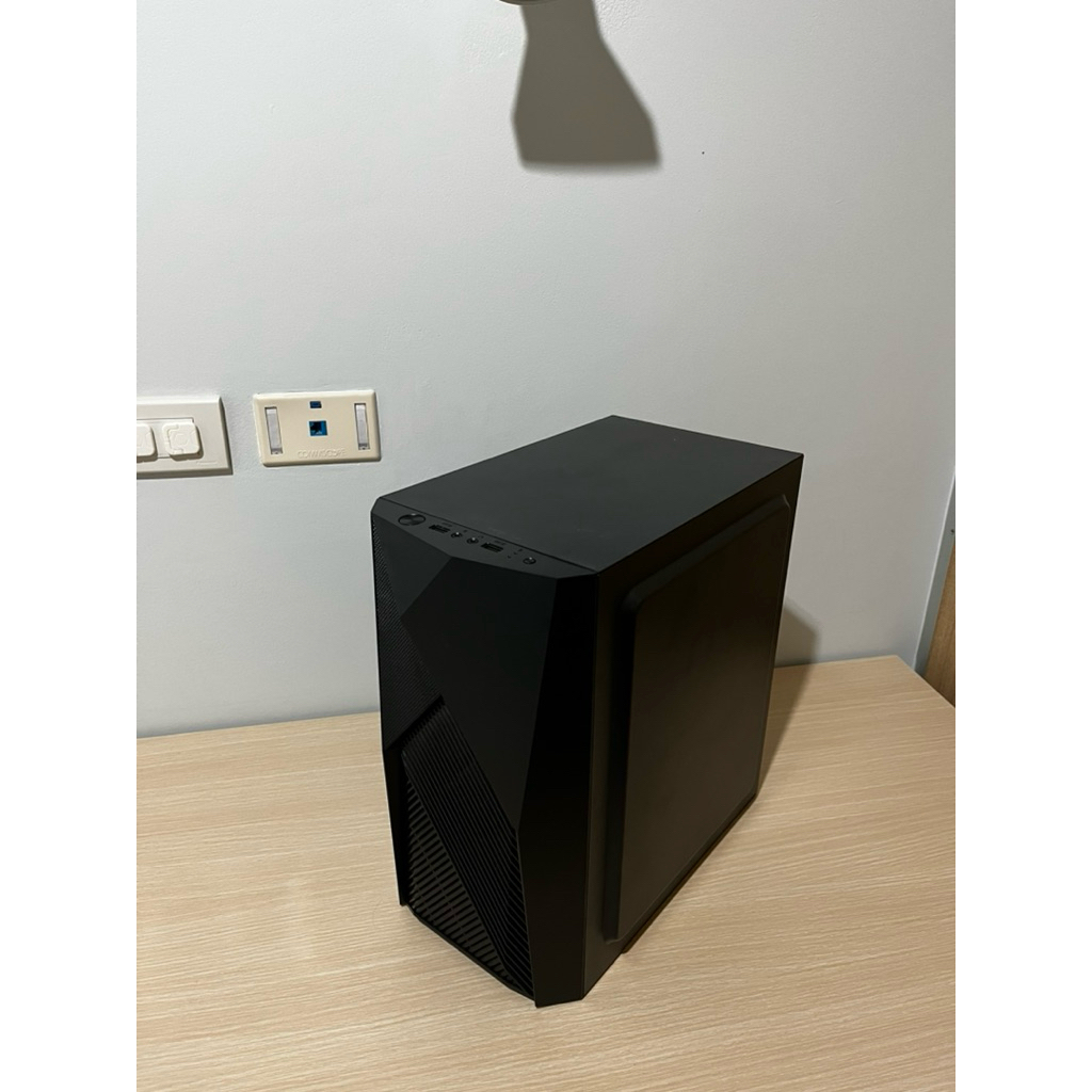 คอมพิวเตอร์เกมมิ่งมือสอง I5 gen10, GTX 1660super, ram 16gb