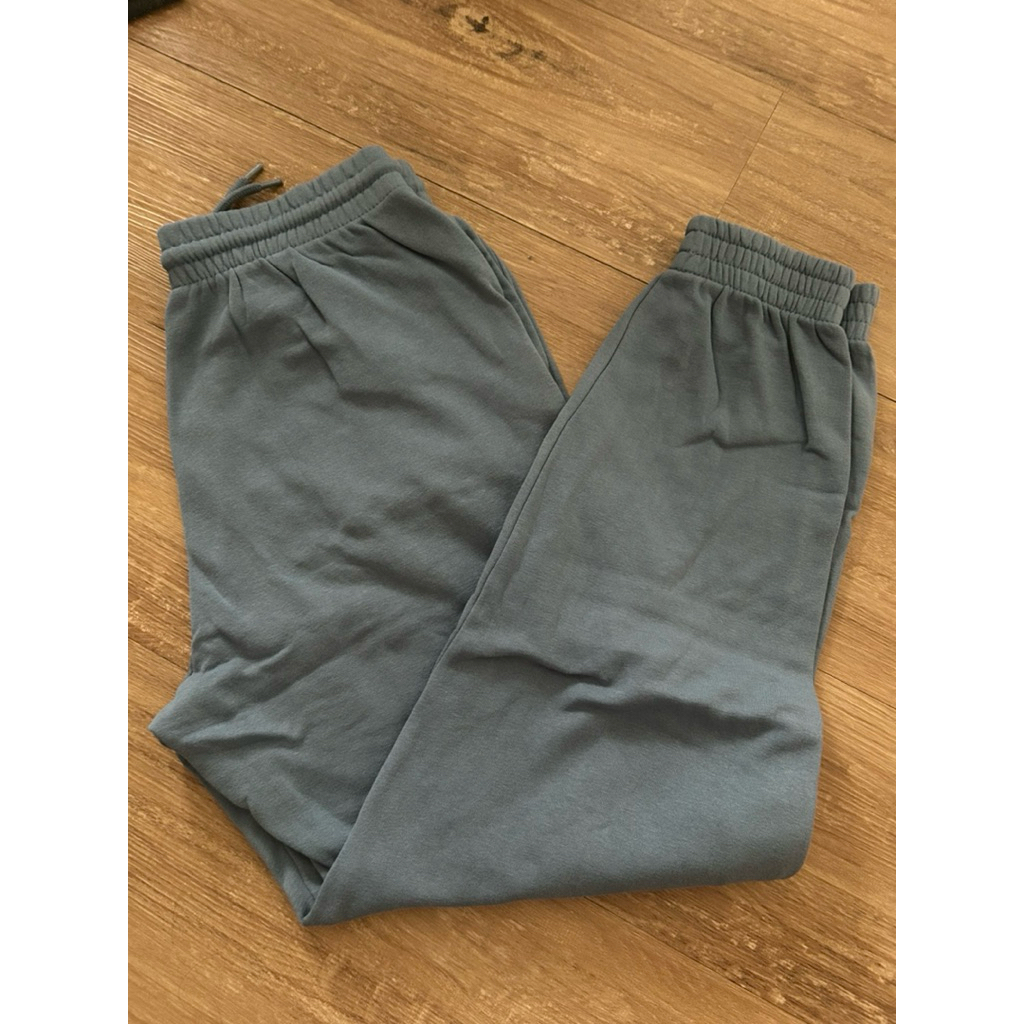 H&M Blue Sweatpants – Comfy, Casual & Perfect for Everyday