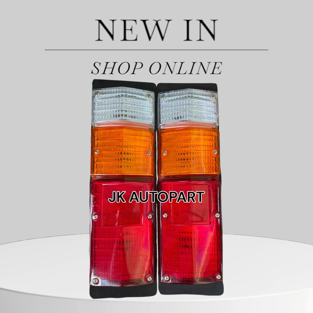 ไฟท้าย อีซูซุ ISUZU ELF S250 12V ไฟท้ายกระบะตู้ทึบทั่วไป พลาสติก ขอบดำซ้าย/ขวา AMC แท้ๆ (ขายเป็นดวงละ)/BGNHU.