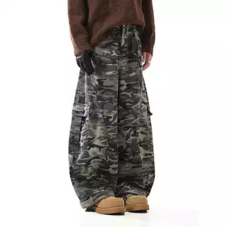(🔥จัดส่งด่วน 1 วัน!) 22wrldwidee Retro Camouflage Workwear Jeans กางเกงยีนส์ลายทหาร ทรงบอลลูน คาร์โก้(KR1679)