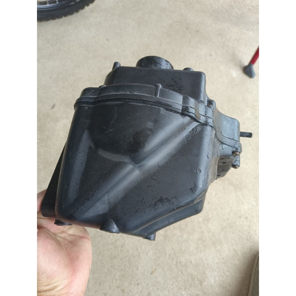 หม้อกรองอากาศ KLX250 D-TRACKER250 มือสอง สภาพดี