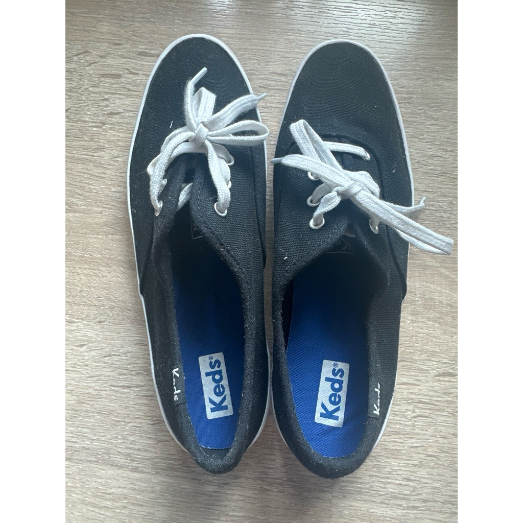 ส่งต่อ รองเท้า Keds size us5.5