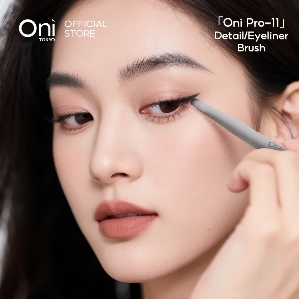 Oni Pro Detail Brush, Precision Makeup Brush for Eyeliner, Lips & Spot Correction แปรงอายไลเนอร์  แปรงทาลิปสติก